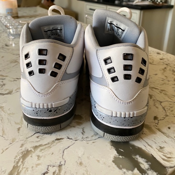 Air Jordan Flight 23 - Picture 2 of 3